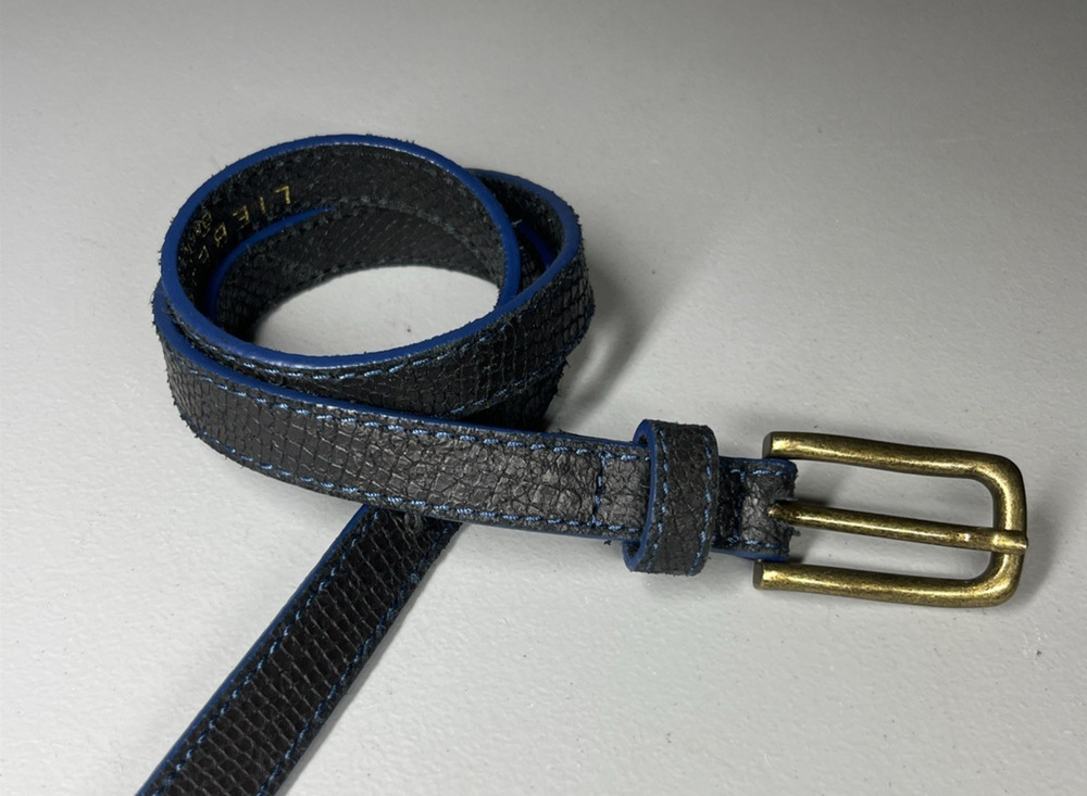 Liebeskind Berlin Womens Medium 85cm Belt Leather Black Blue Trim Slim